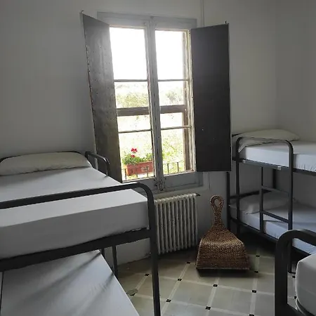 Can Rabassa Vandrerhjem Vallromanes