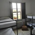Can Rabassa Hostel Vallromanes